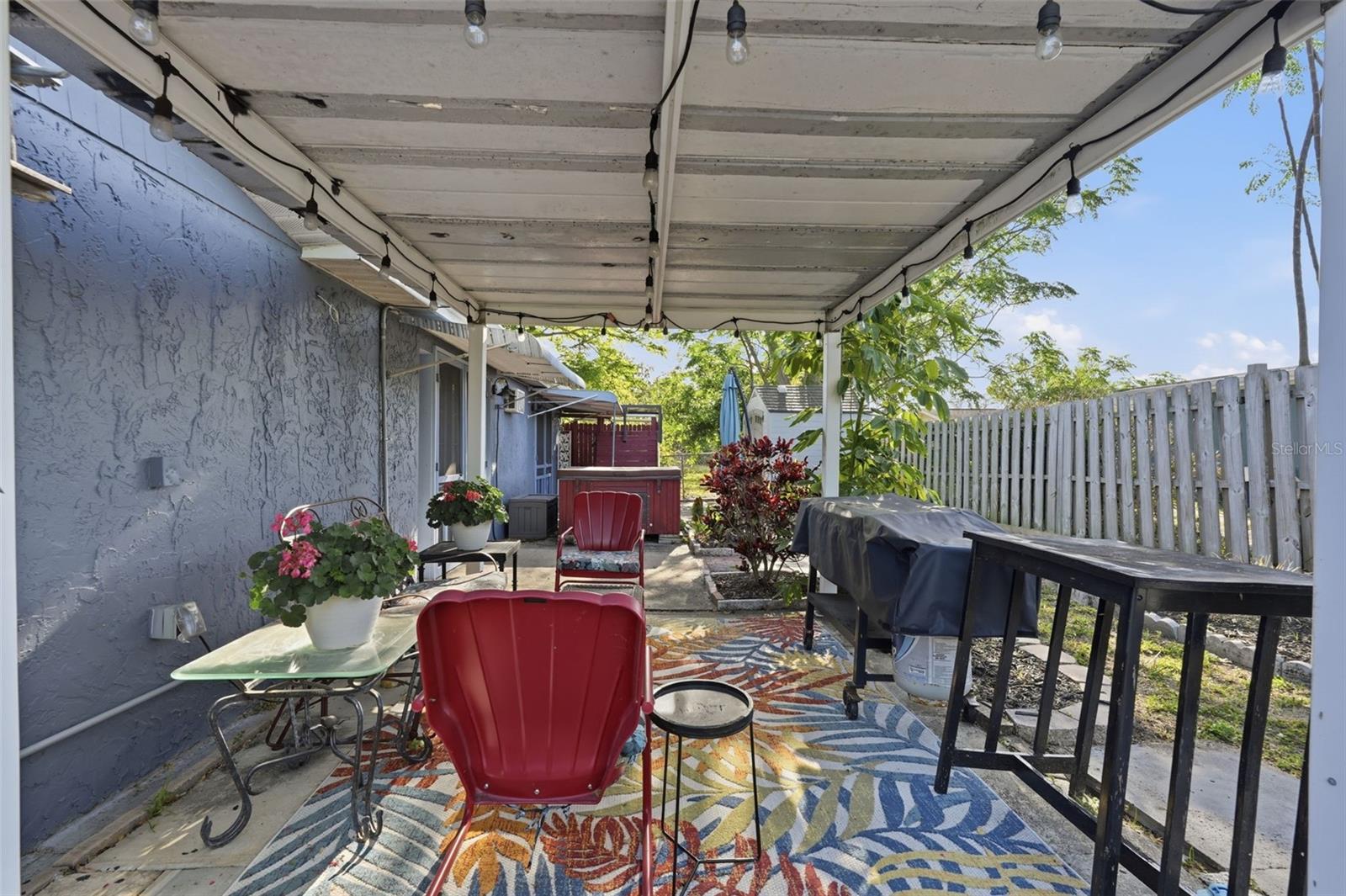3226 FAIRMOUNT DR — photo 26