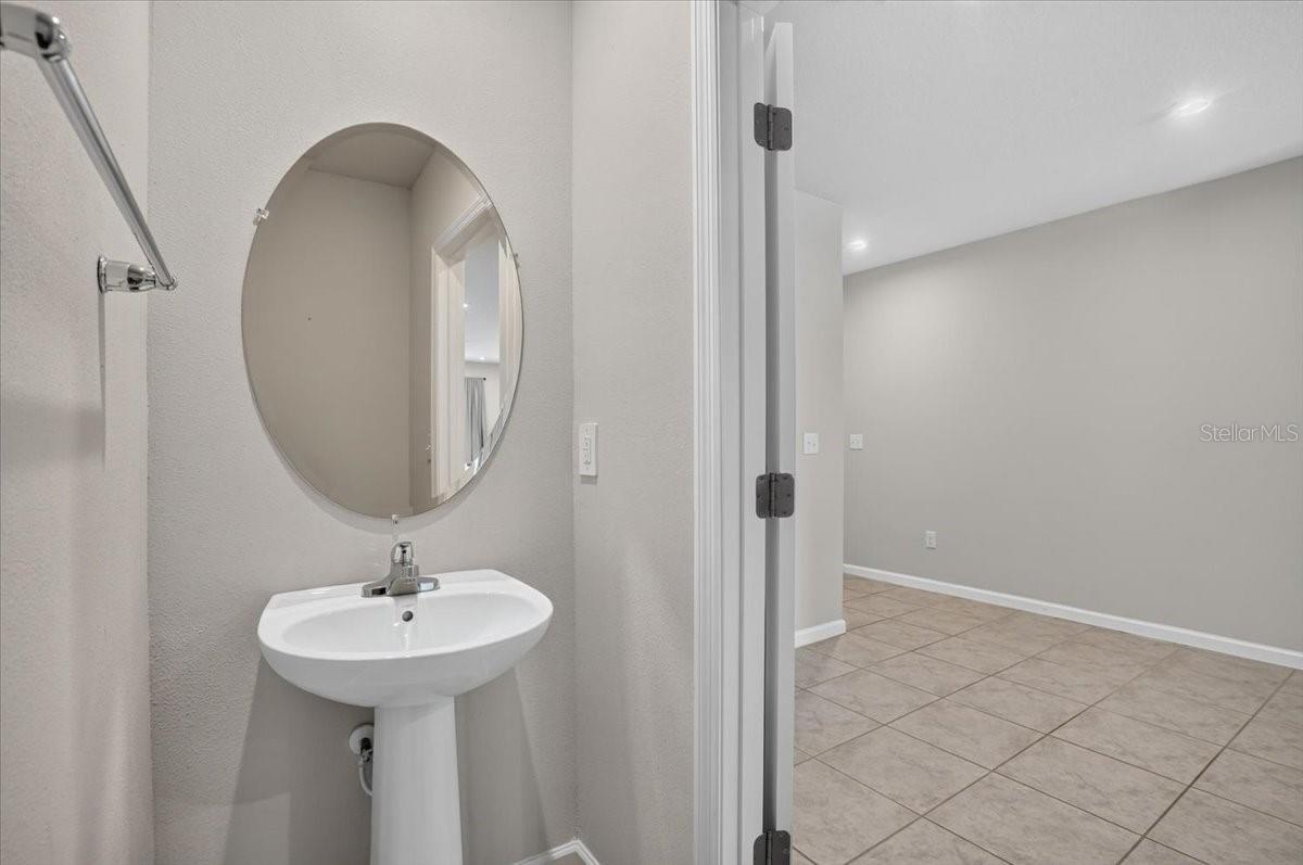 4660 OLD BLUSH ST — photo 32