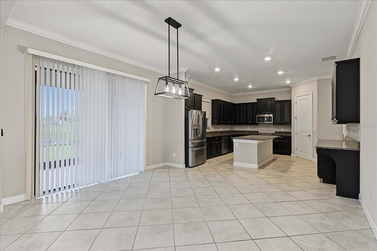 8099 LAGO MIST WAY — photo 10