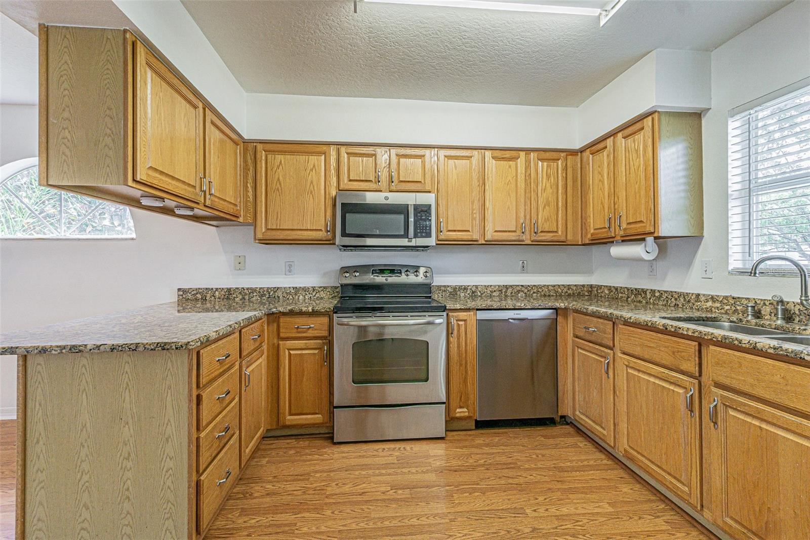 11204 COREY PAVIN LN — photo 9