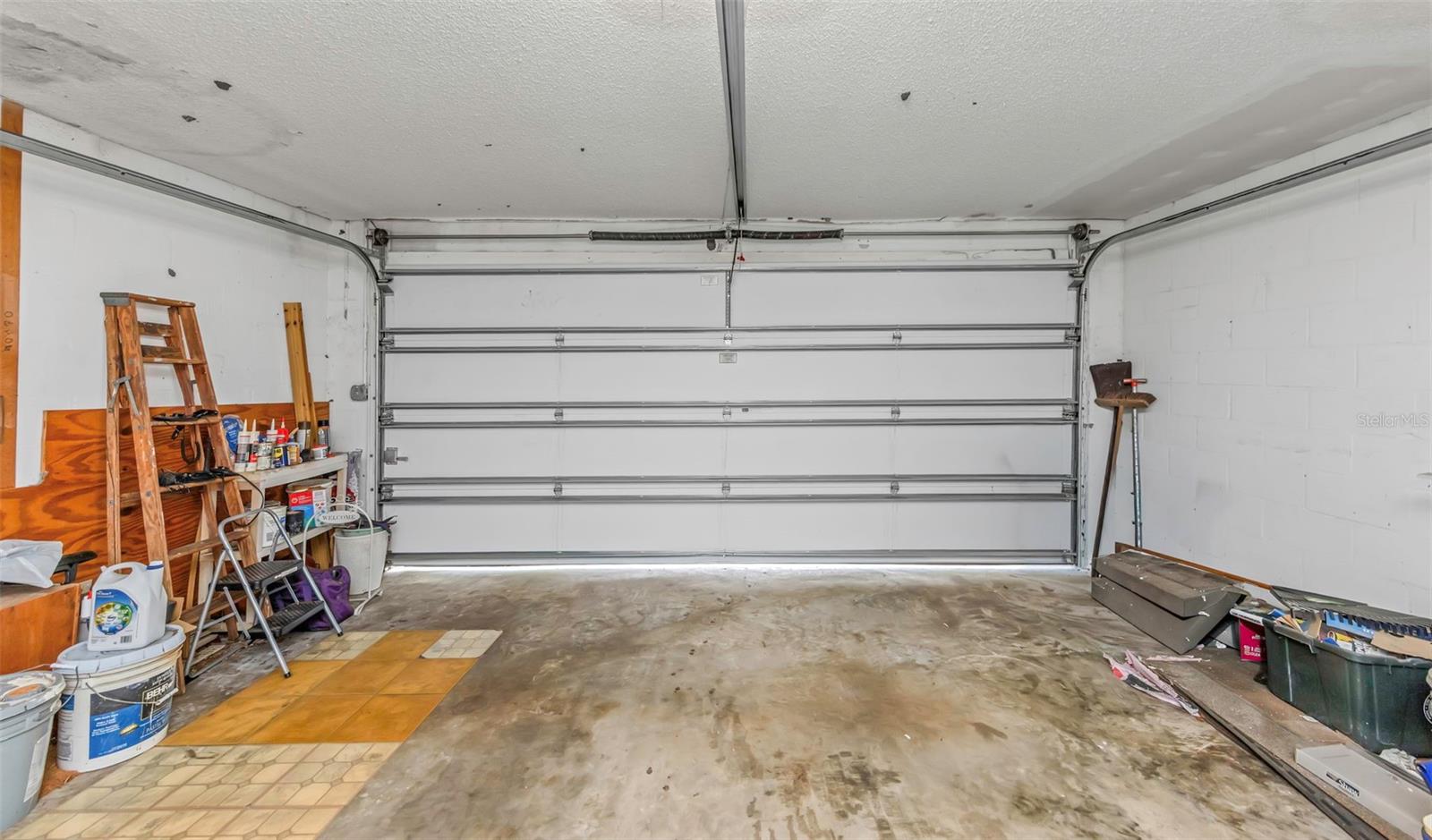 107 COUNTRY VILLAS DR — photo 47