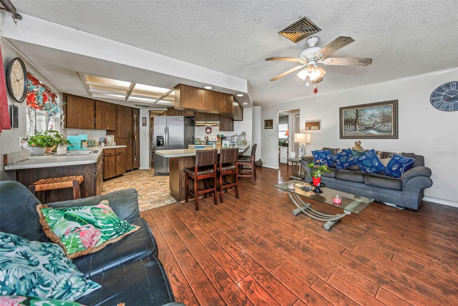 107 COUNTRY VILLAS DR — photo 16