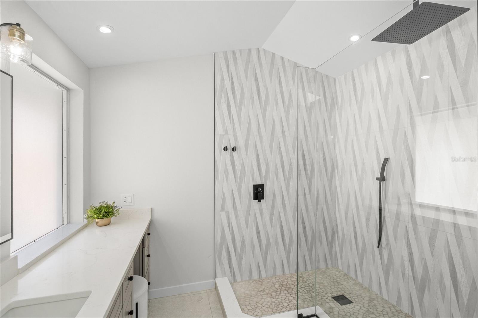 1527 BUOY LN — photo 19