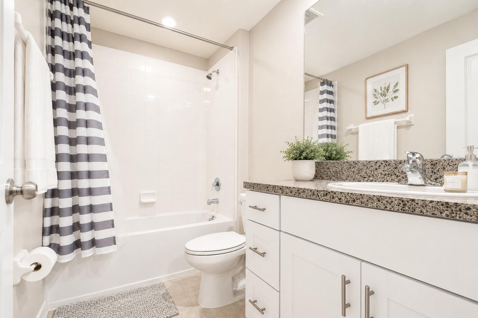 633 ROYAL EMPRESS DR — photo 7