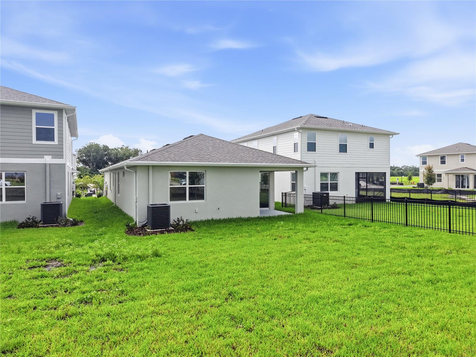 5141 SPRING MAIDEN CIR — photo 32