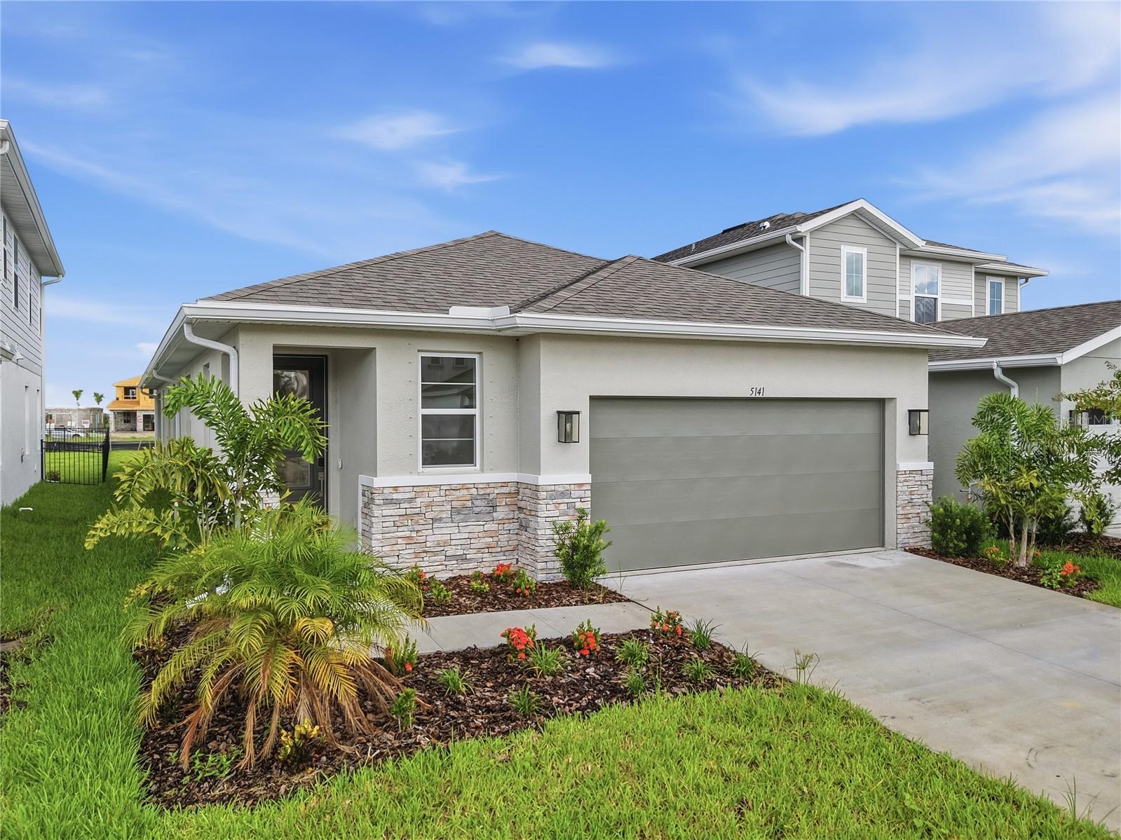 5141 SPRING MAIDEN CIR — photo 2