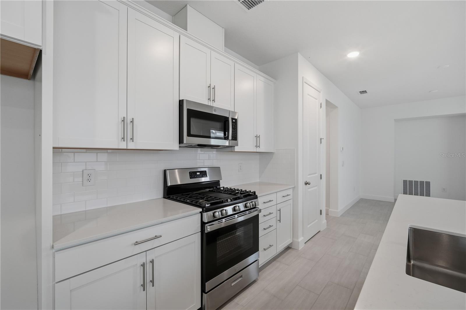 5141 SPRING MAIDEN CIR — photo 19