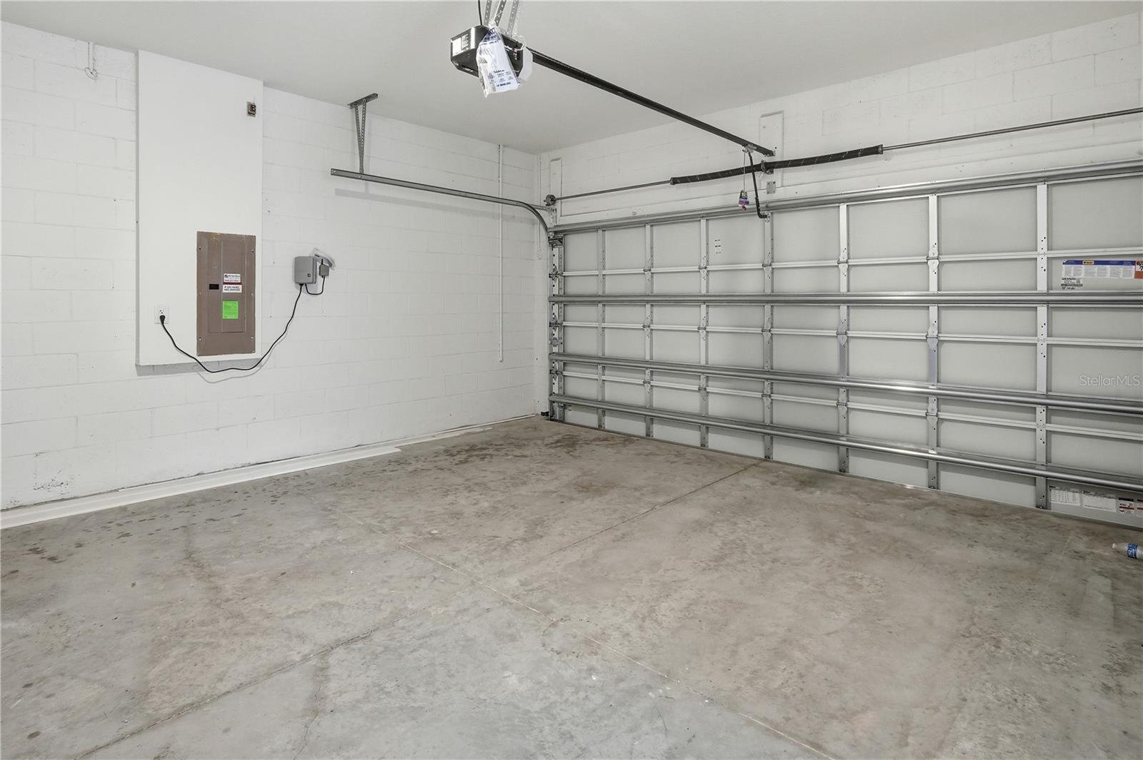 5141 SPRING MAIDEN CIR — photo 30