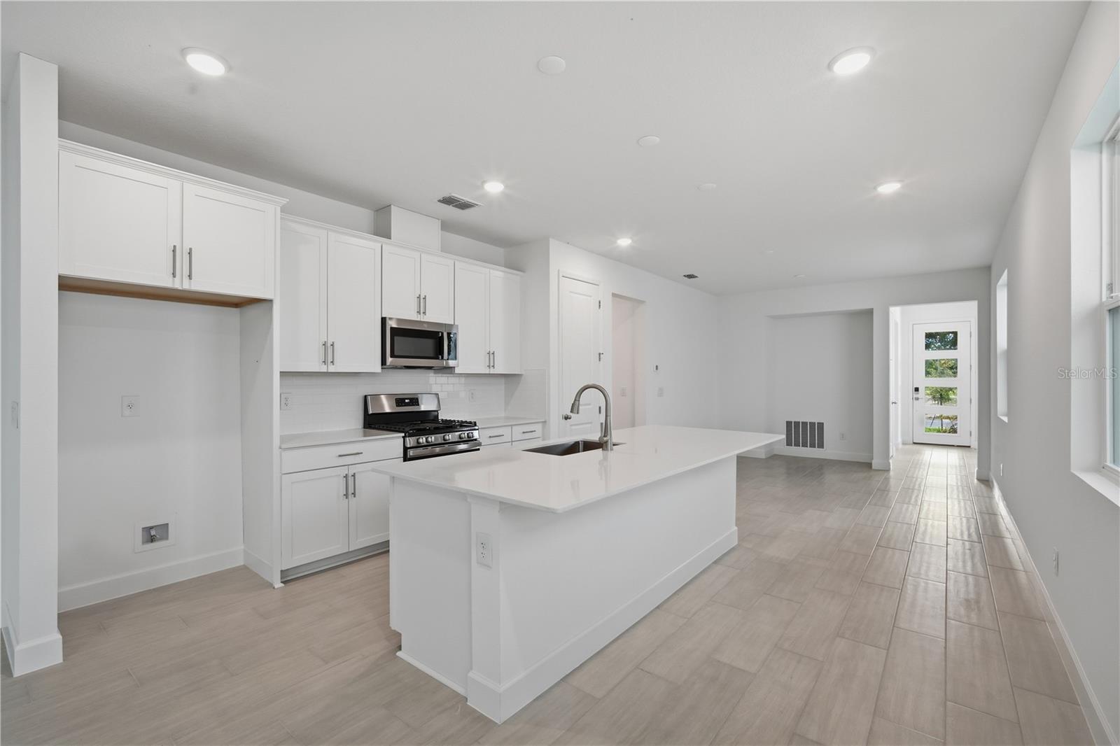 5141 SPRING MAIDEN CIR — photo 18