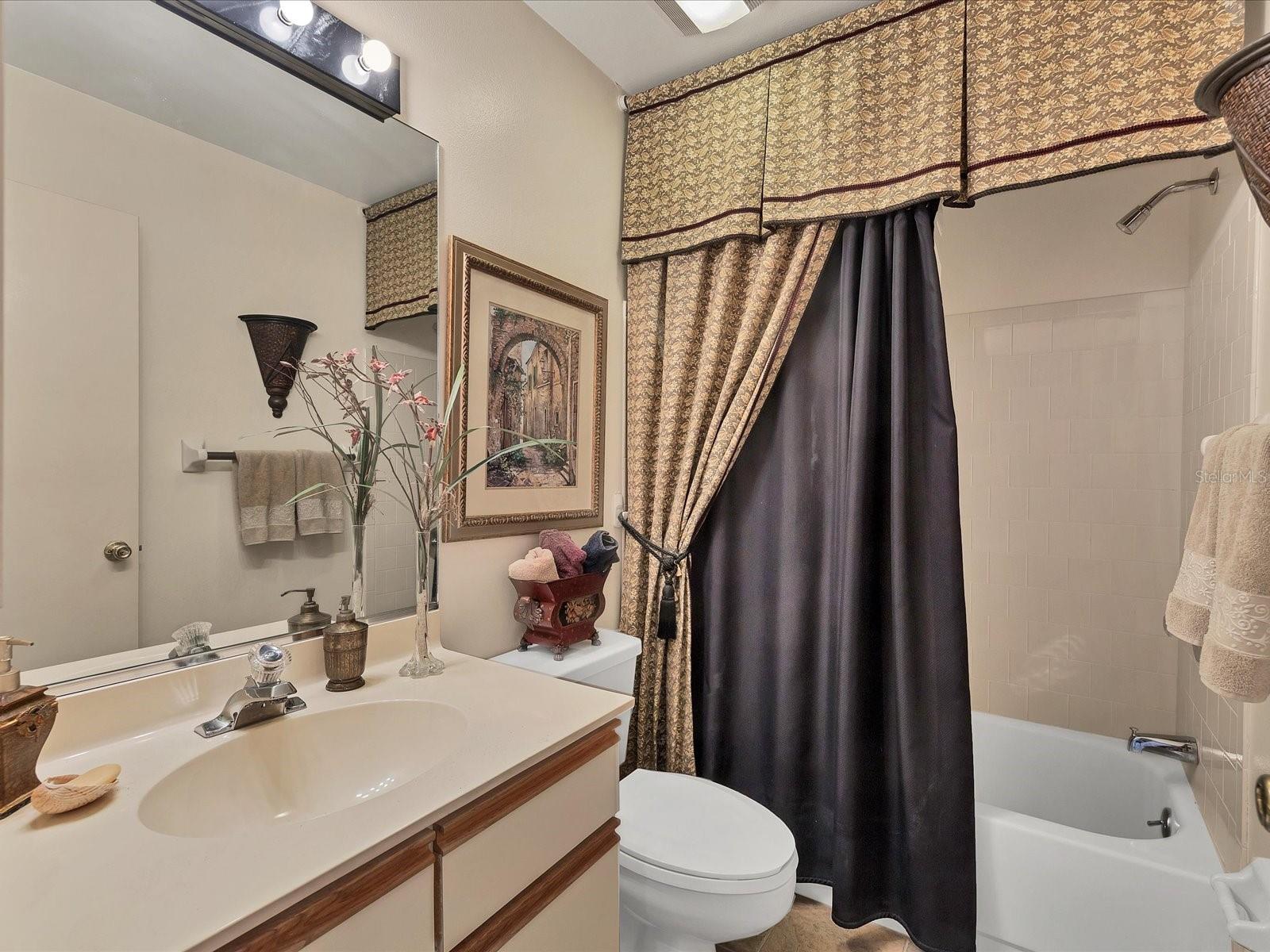 7794 EAGLE CREEK DR #7794 — photo 23