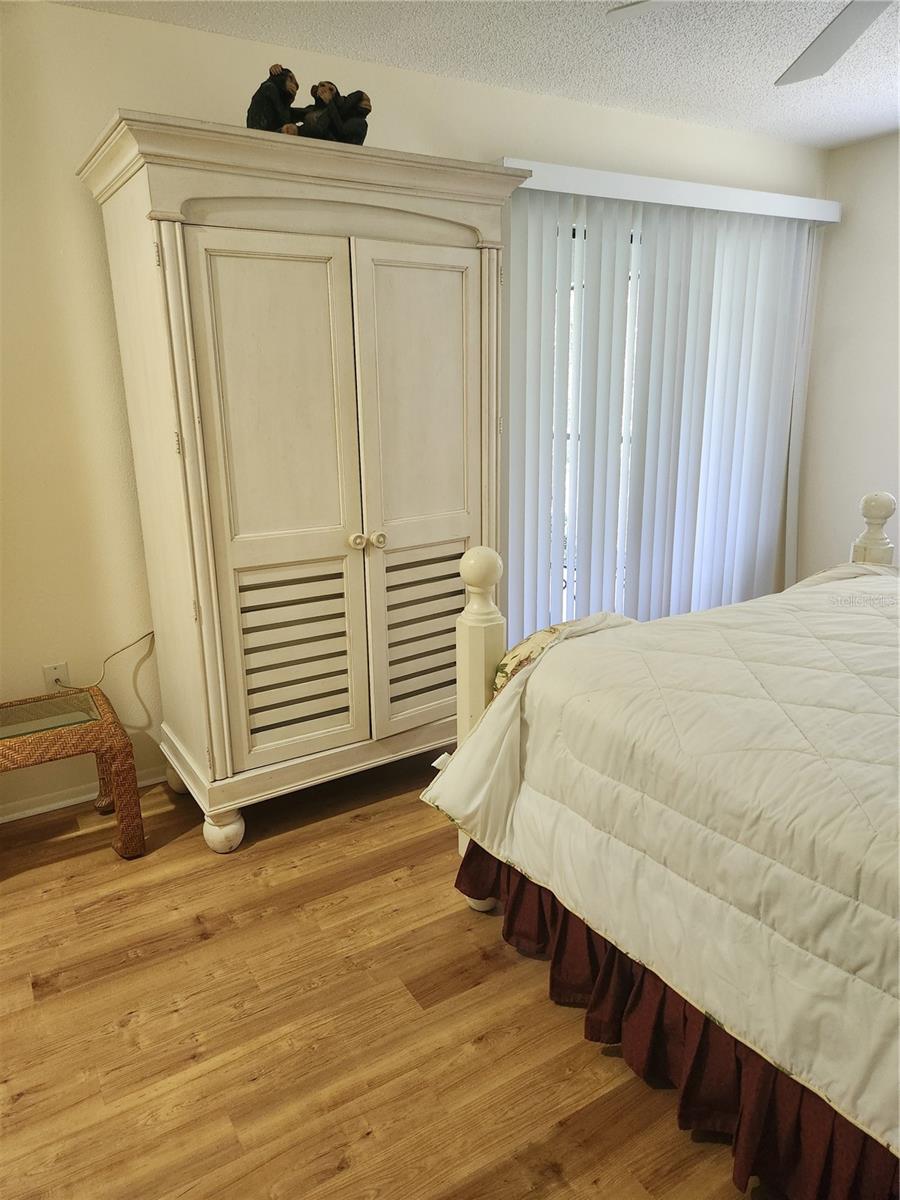 7794 EAGLE CREEK DR #7794 — photo 18