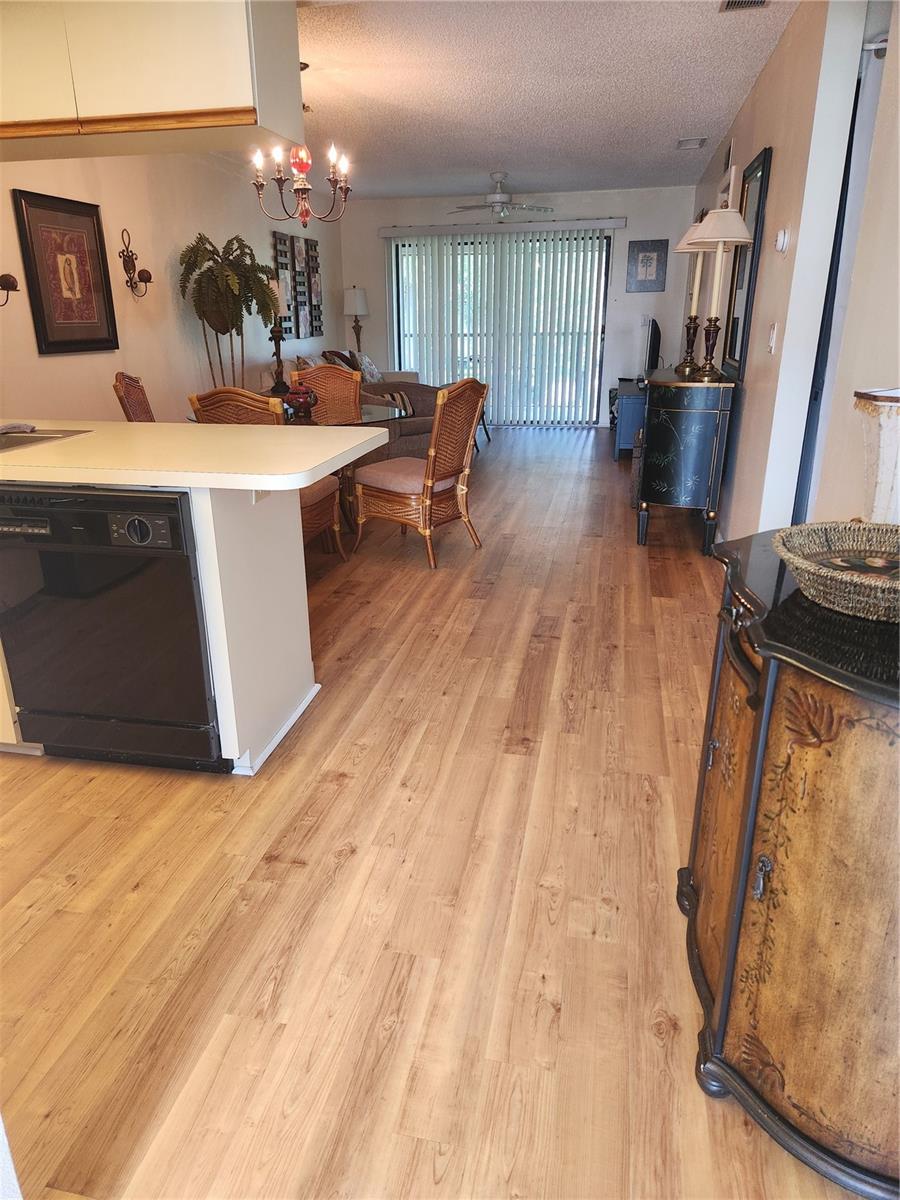 7794 EAGLE CREEK DR #7794 — photo 9