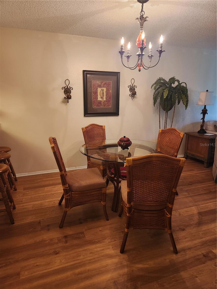 7794 EAGLE CREEK DR #7794 — photo 8