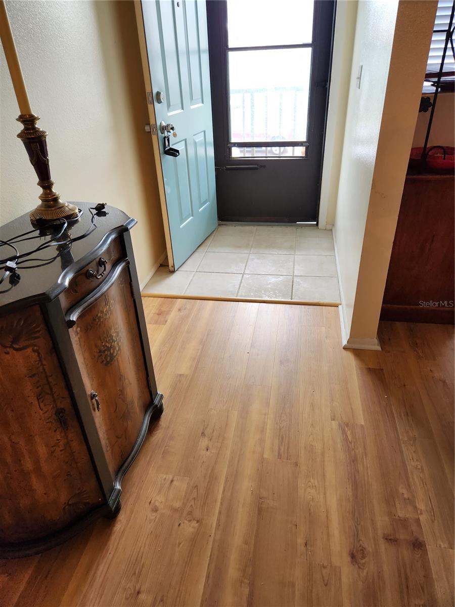 7794 EAGLE CREEK DR #7794 — photo 4