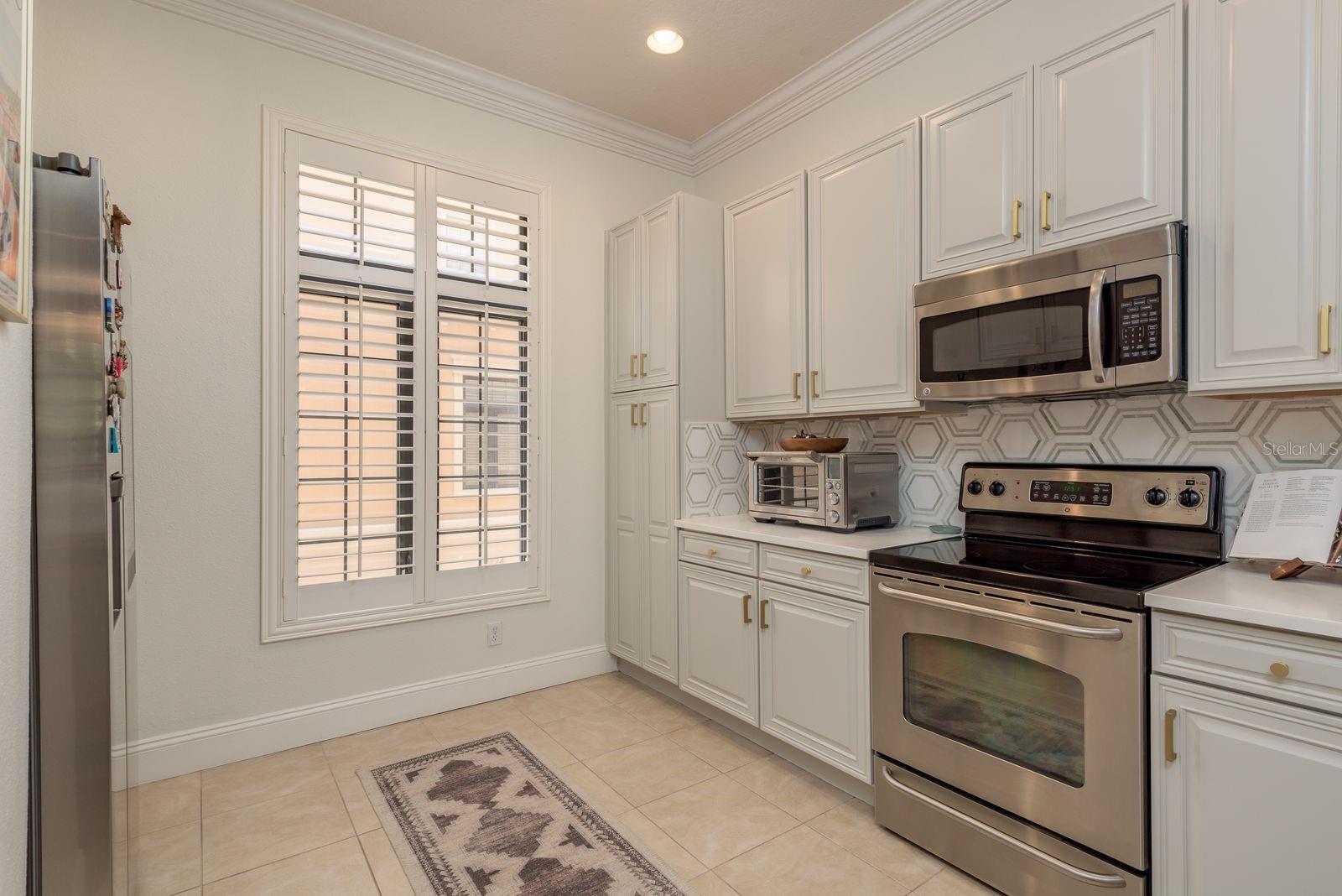 2221 SOHO BAY CT — photo 8