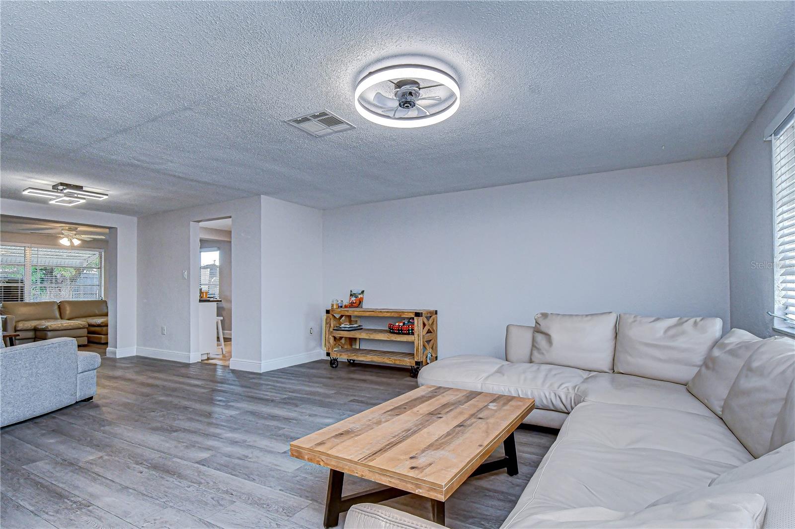 10901 OLDHAM RD — photo 11
