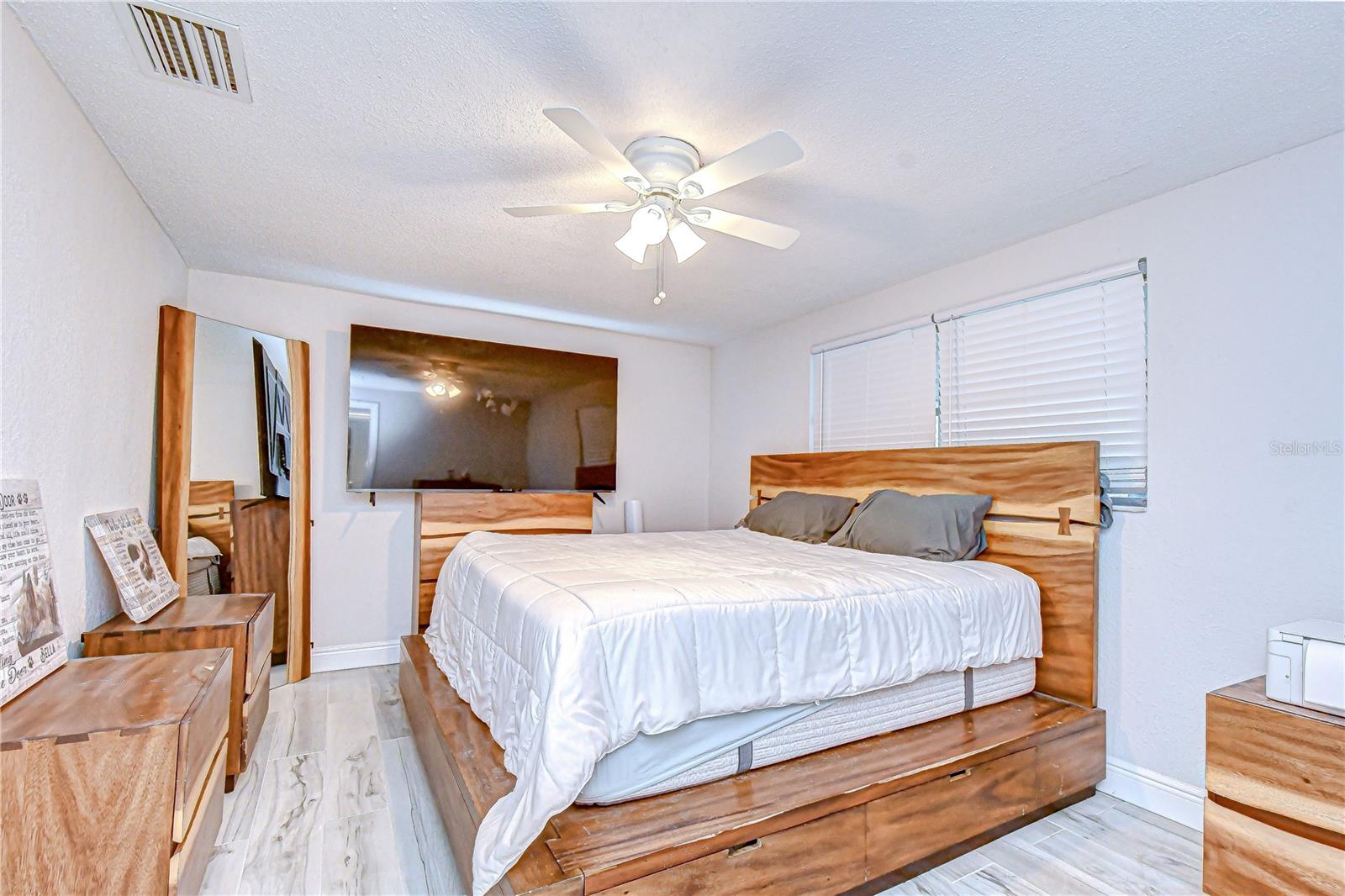 10901 OLDHAM RD — photo 39