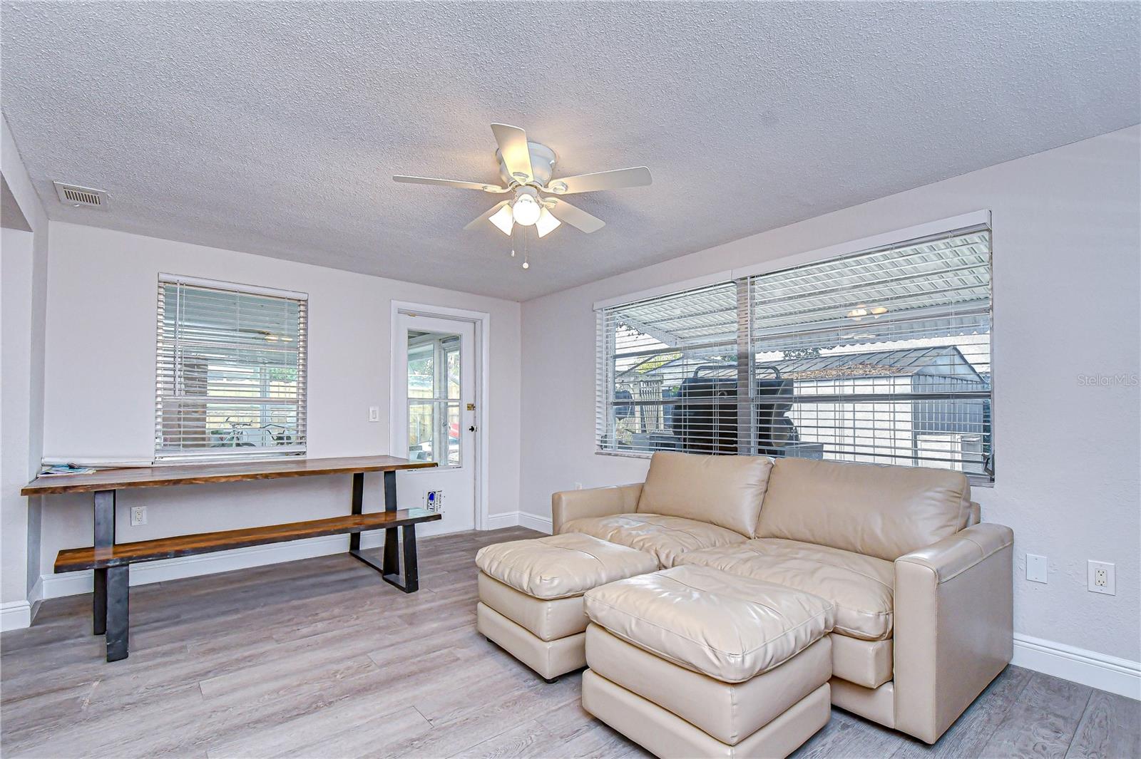 10901 OLDHAM RD — photo 23