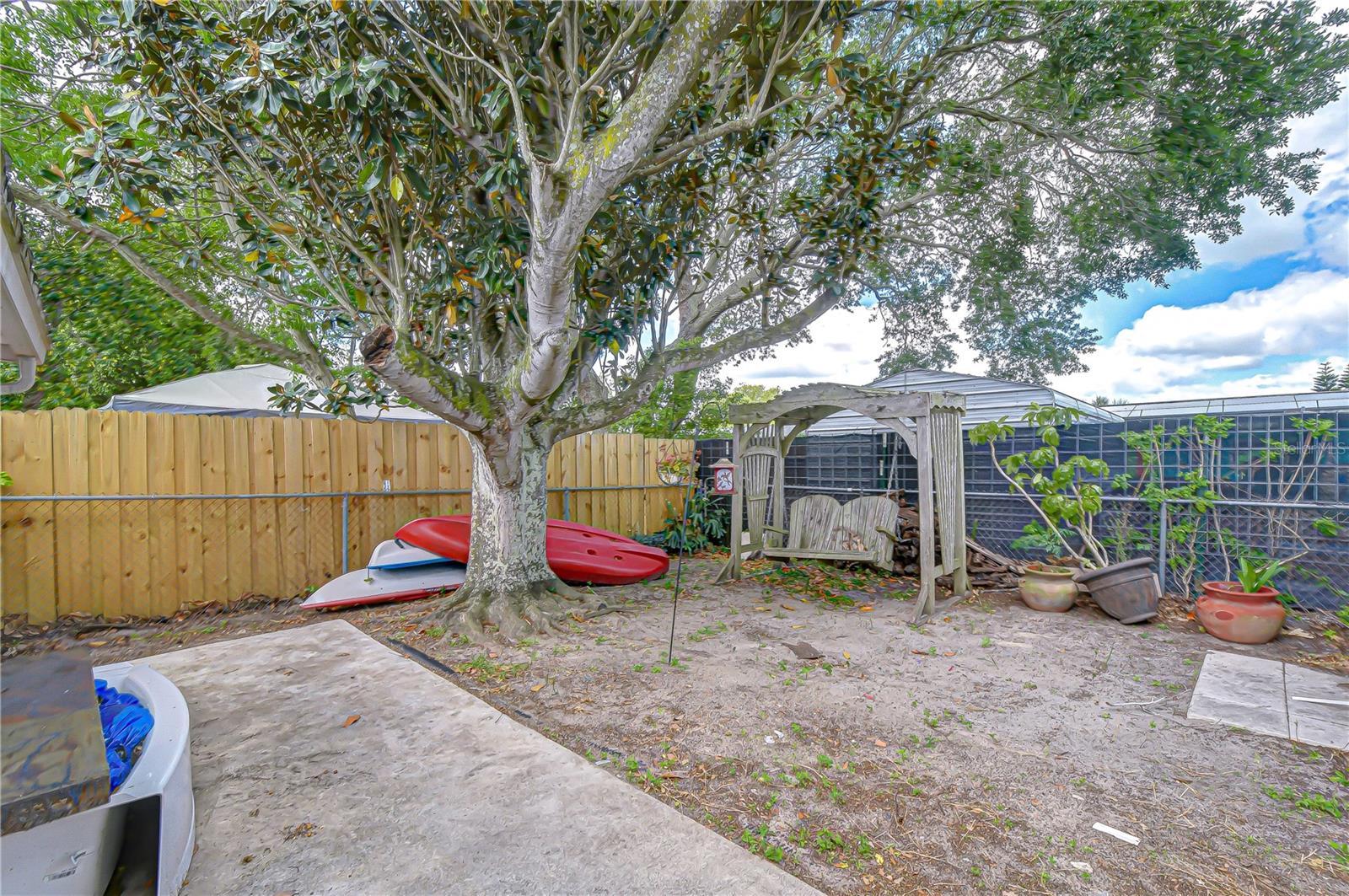 10901 OLDHAM RD — photo 45