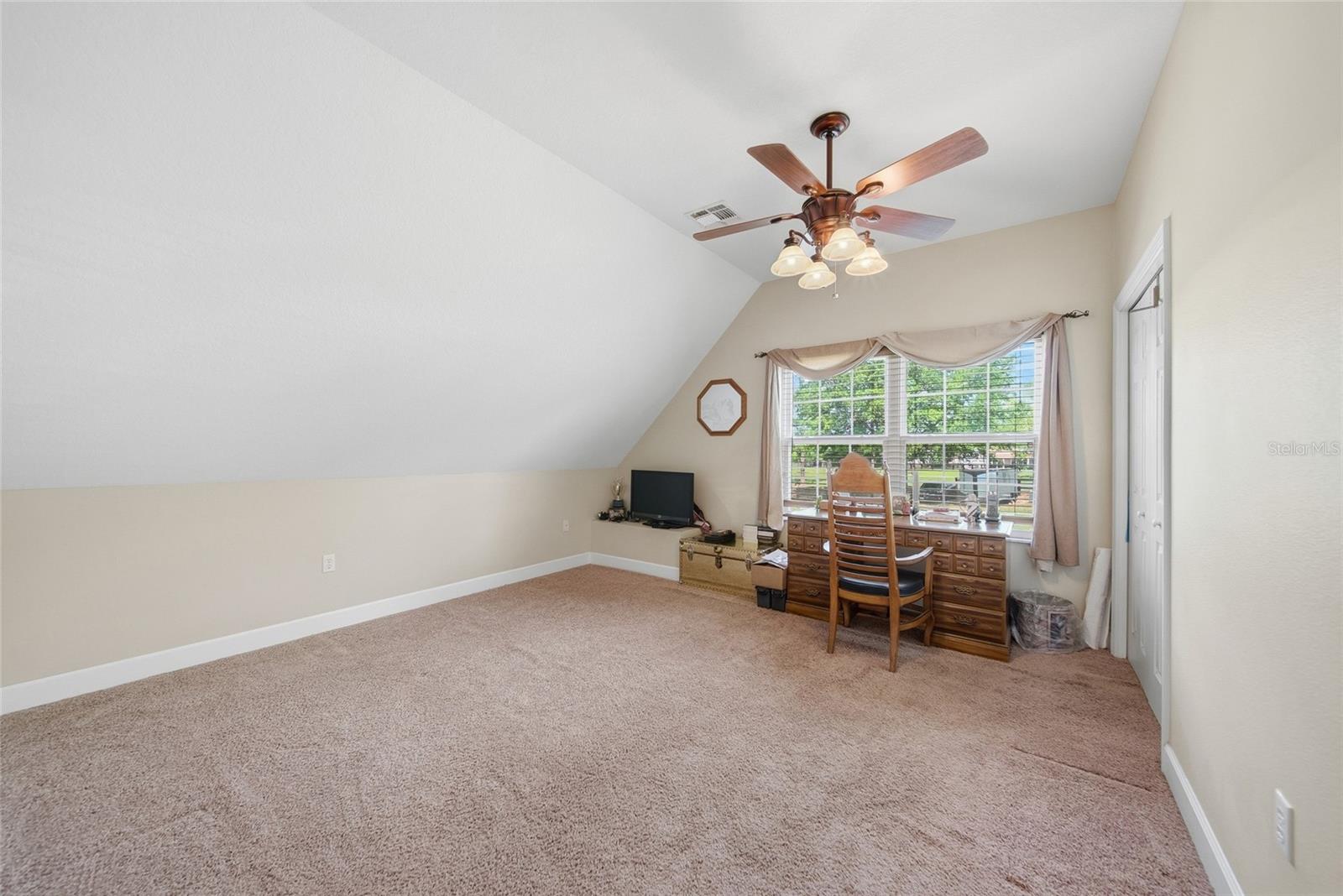 32640 BLUEBERRY HILL WAY — photo 28
