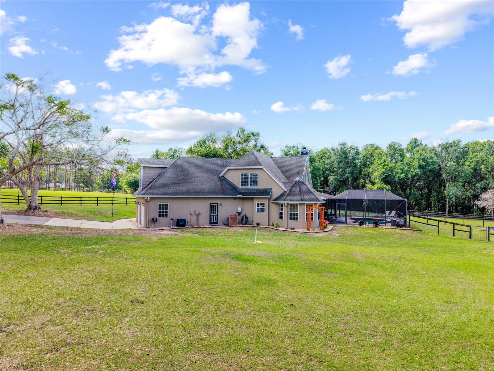 32640 BLUEBERRY HILL WAY — photo 35