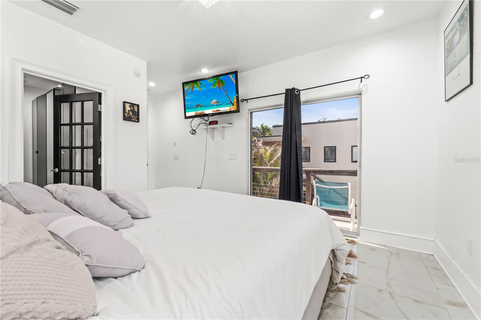 2520 GOMAZ WAY S — photo 33