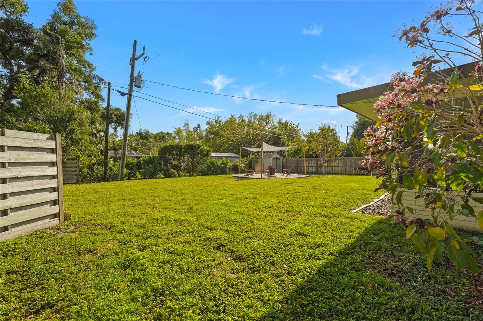 7746 WESTMORELAND DR — photo 35