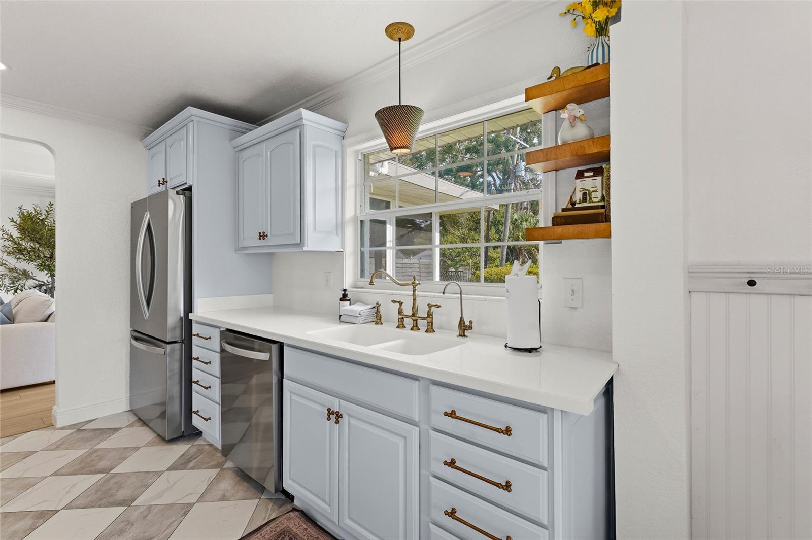 7746 WESTMORELAND DR — photo 12