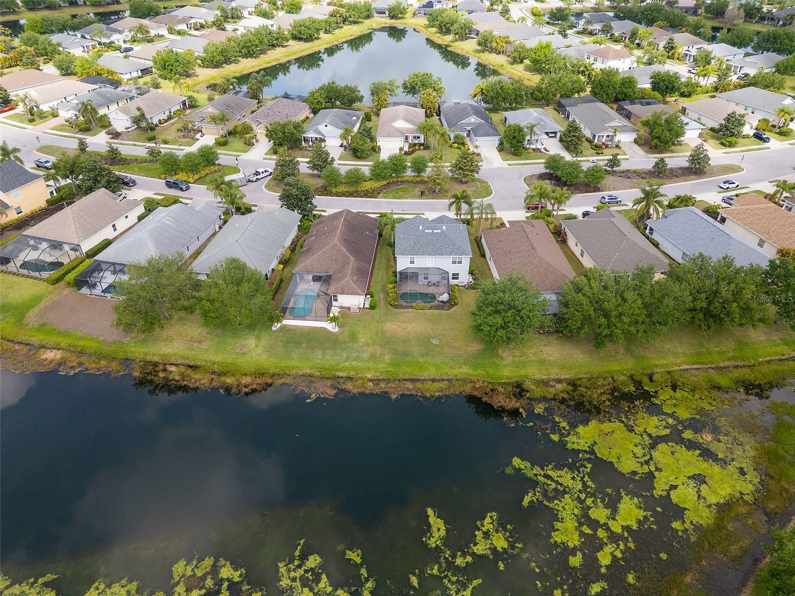11904 FOREST PARK CIR — photo 47