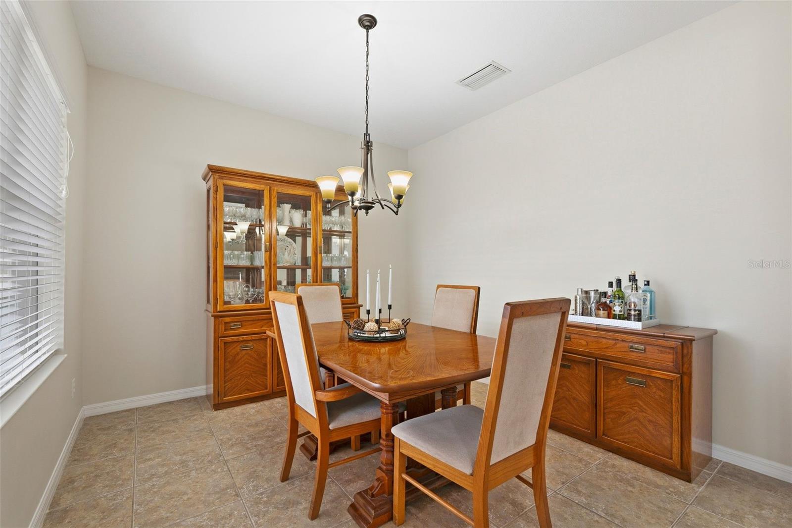 11904 FOREST PARK CIR — photo 15