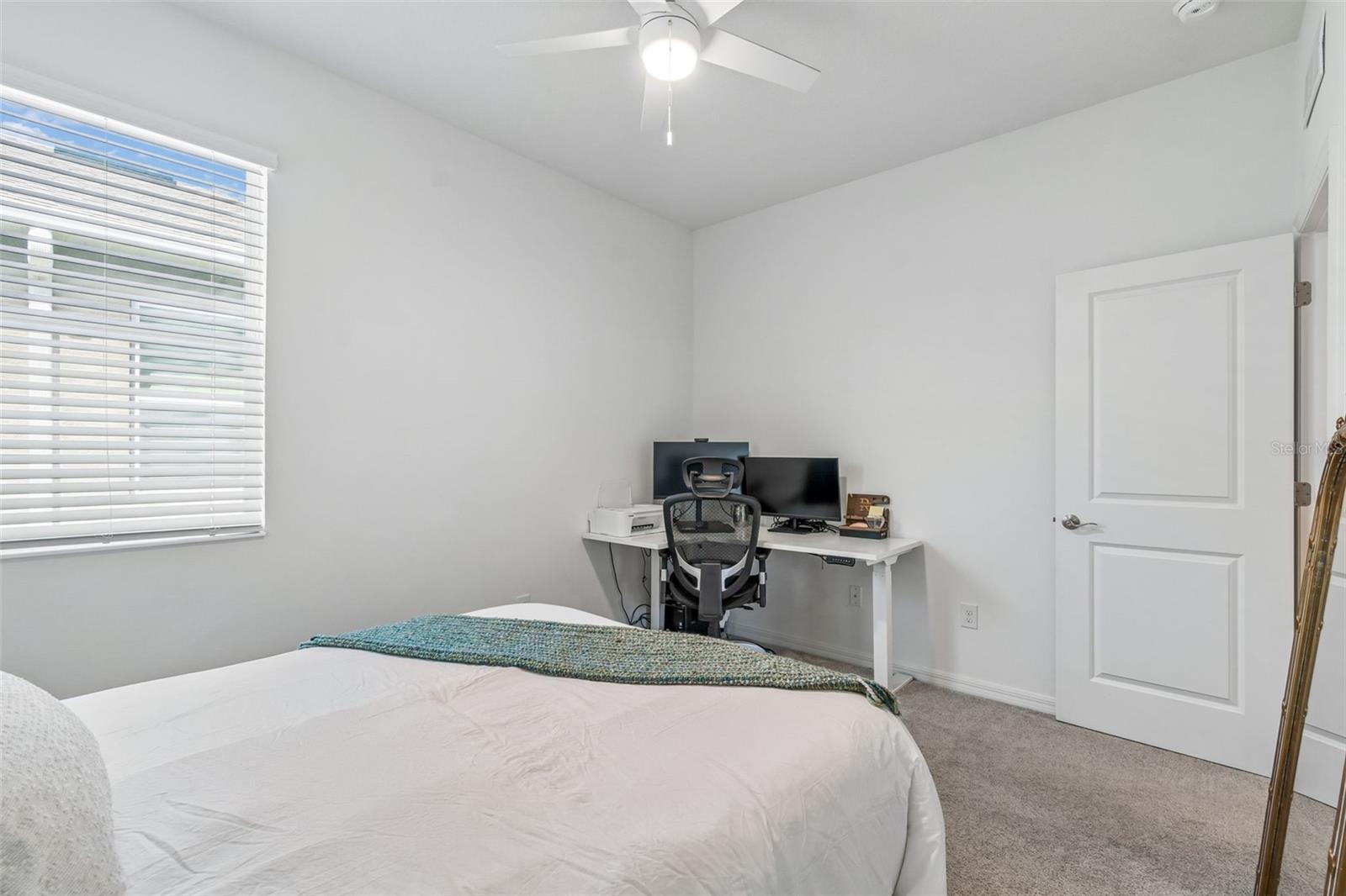 20121 AZUL MARBLE LOOP — photo 22