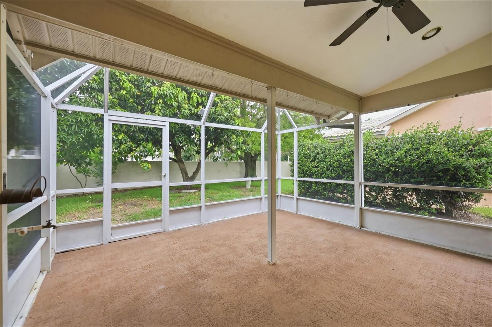 4738 DUNDEE DR — photo 30