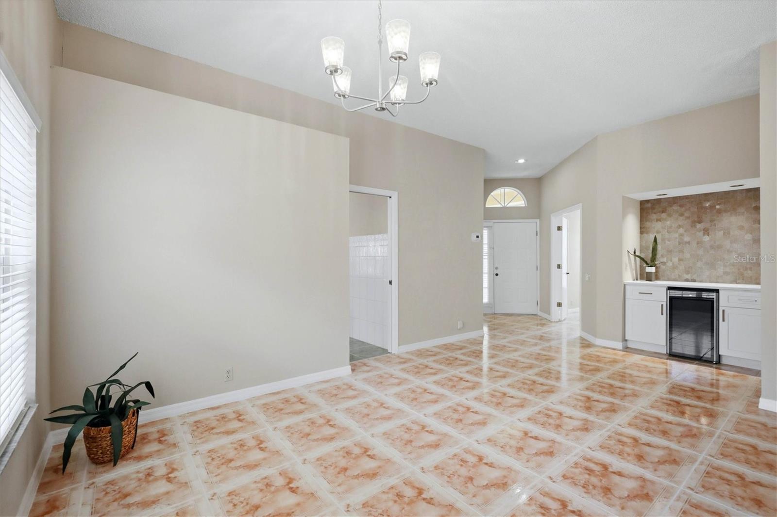 4738 DUNDEE DR — photo 15