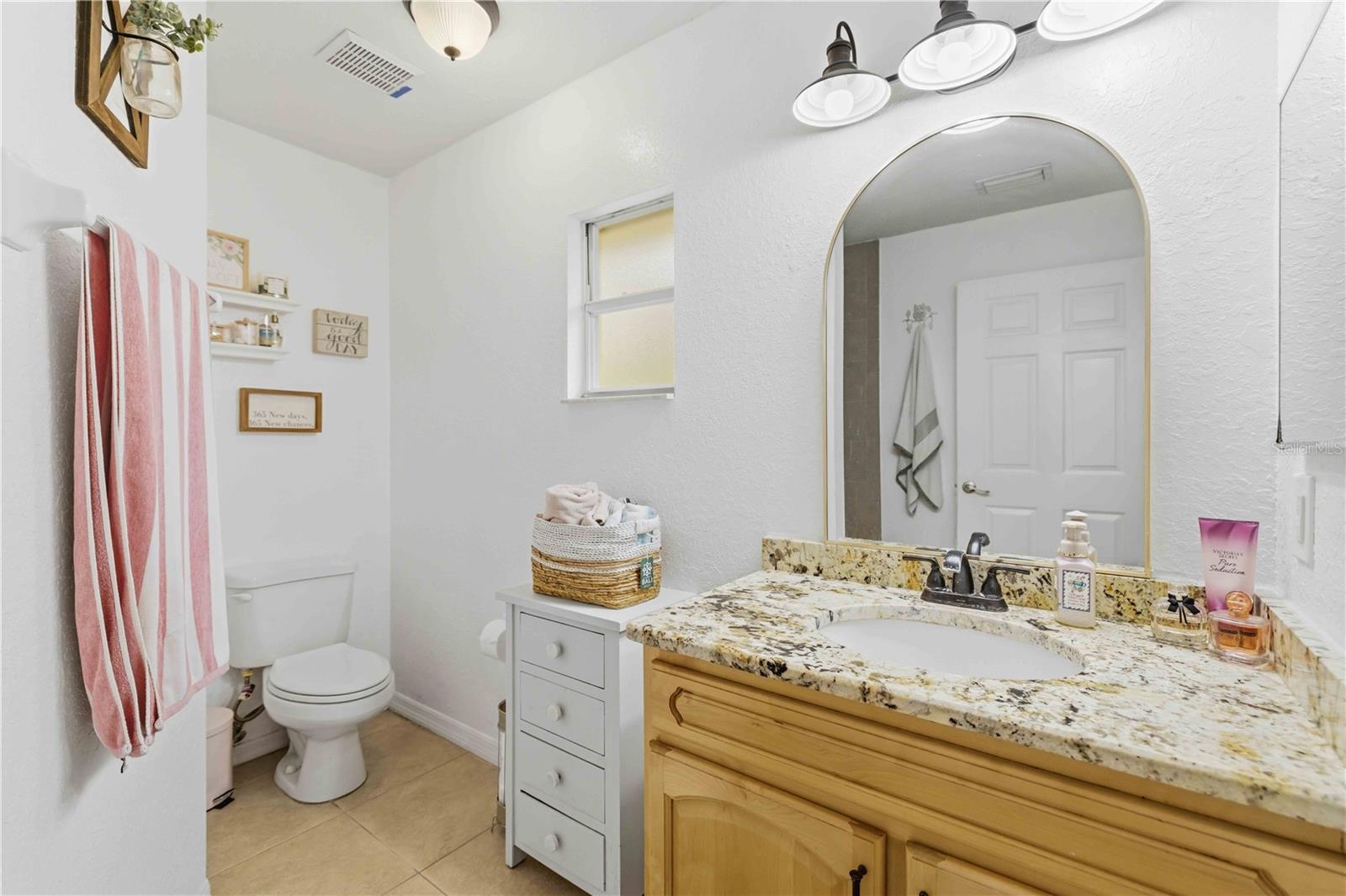 2150 LITTLEFIELD LN — photo 25