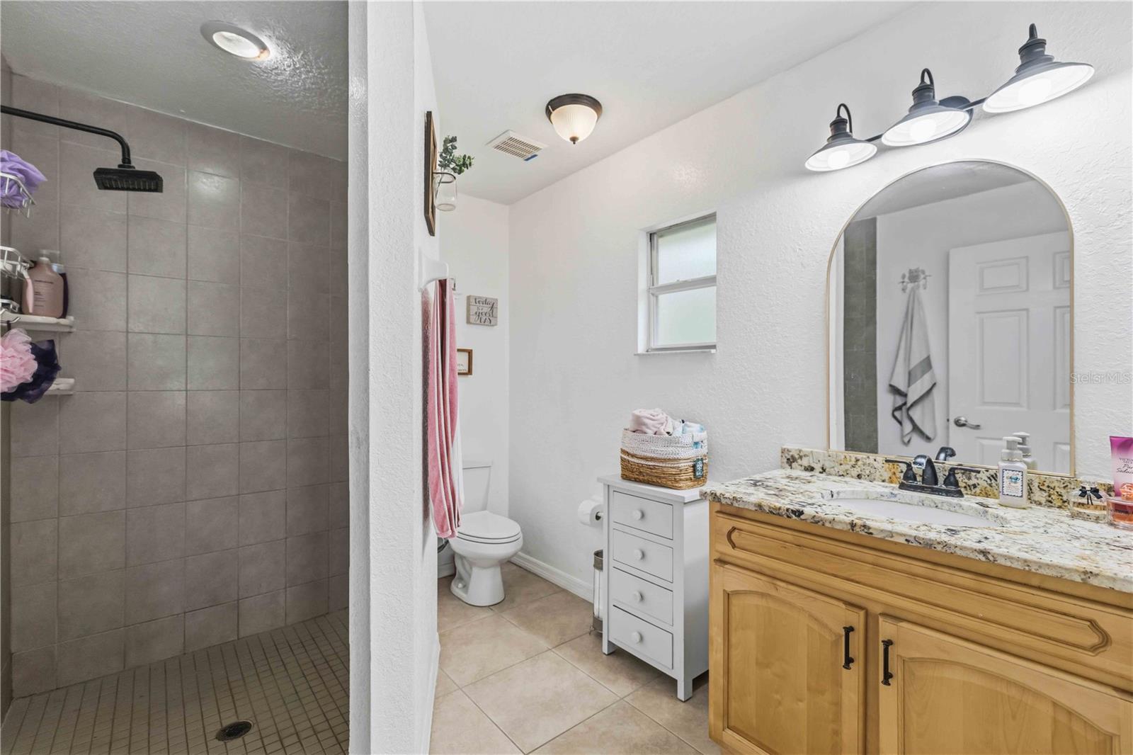 2150 LITTLEFIELD LN — photo 24