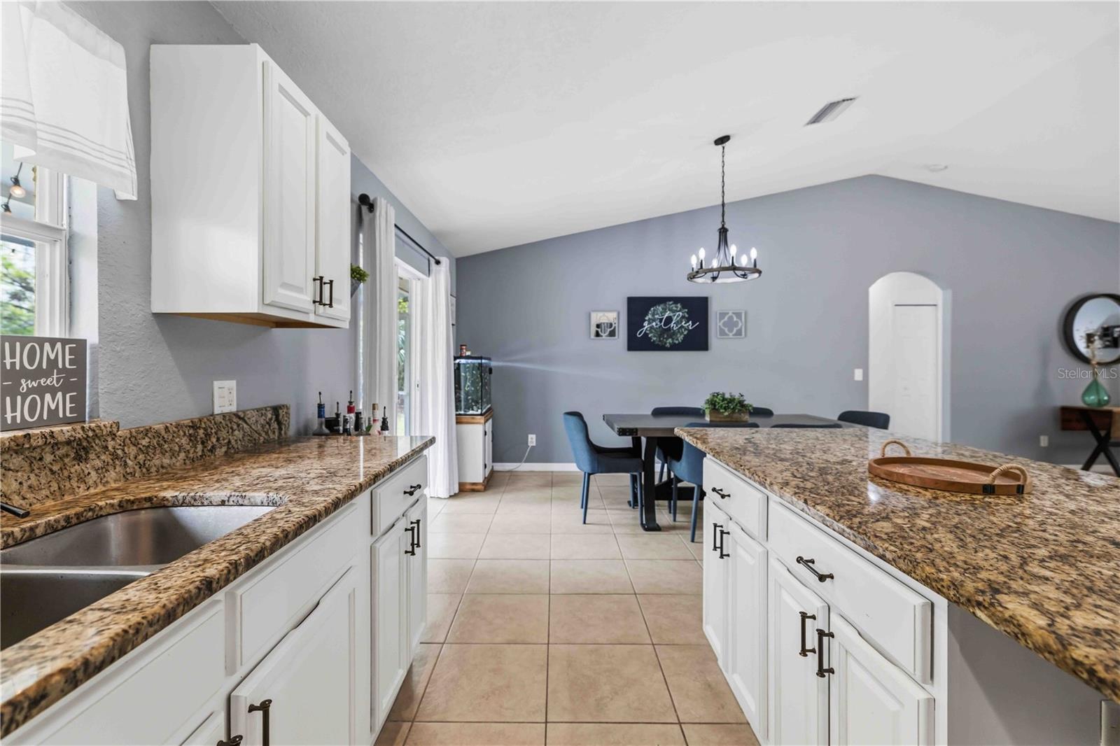 2150 LITTLEFIELD LN — photo 14
