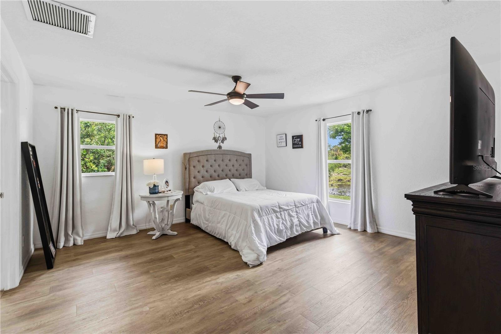 2150 LITTLEFIELD LN — photo 19