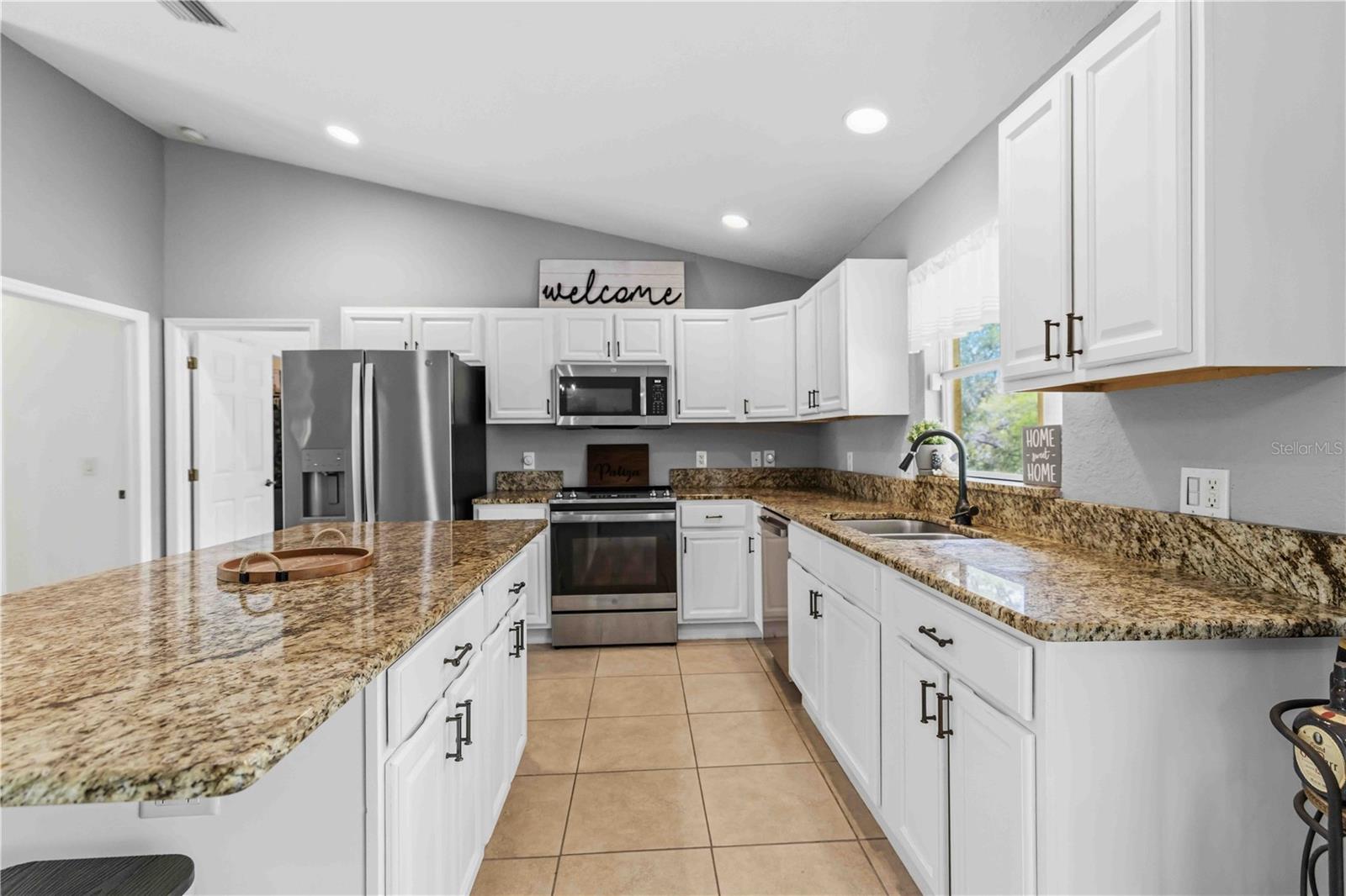 2150 LITTLEFIELD LN — photo 12
