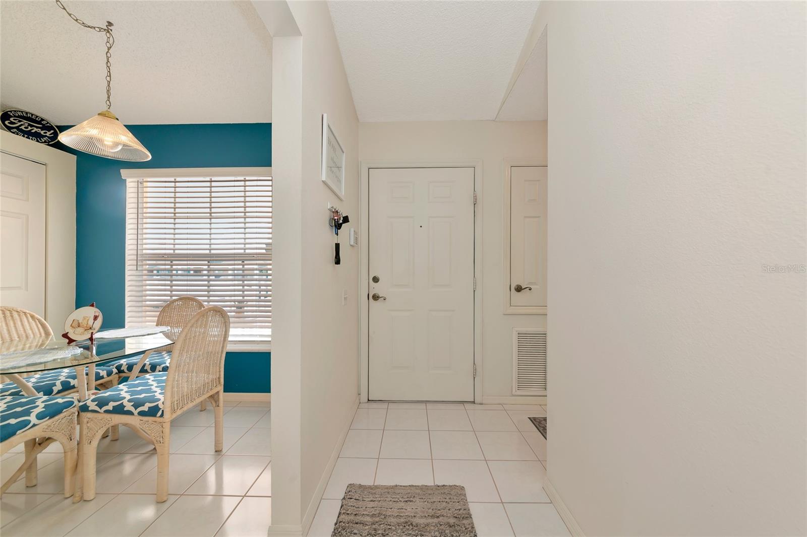 4206 CADDIE DR E #201 — photo 6