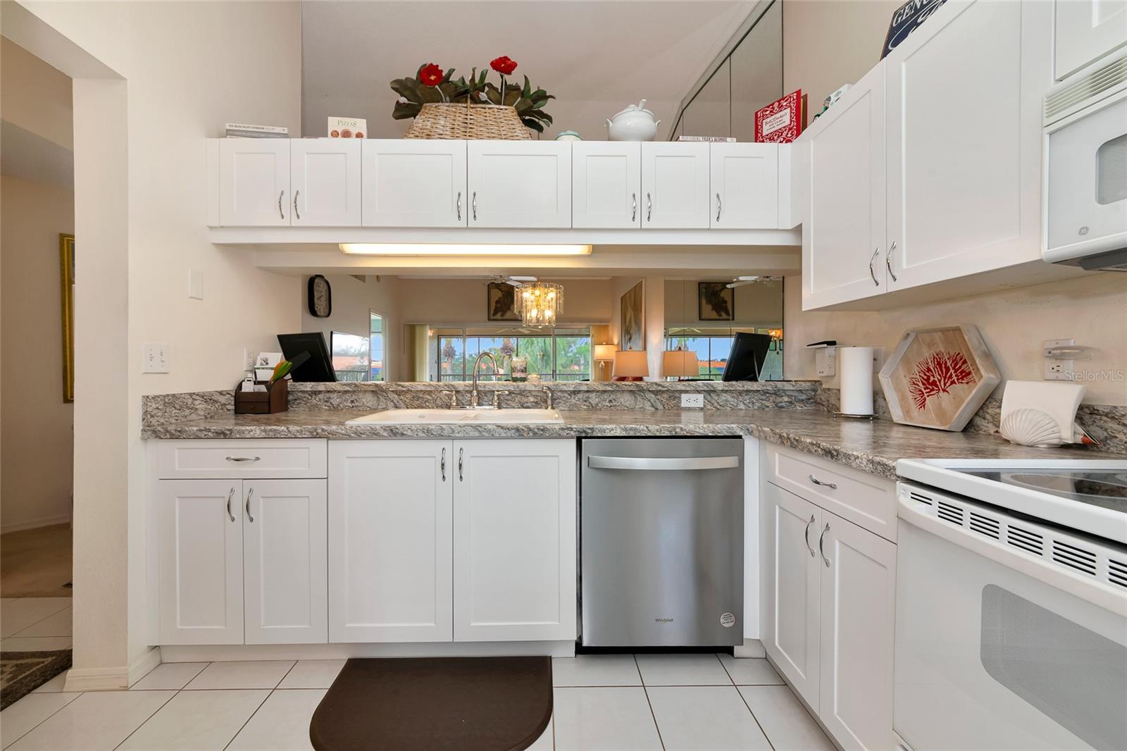 4206 CADDIE DR E #201 — photo 8