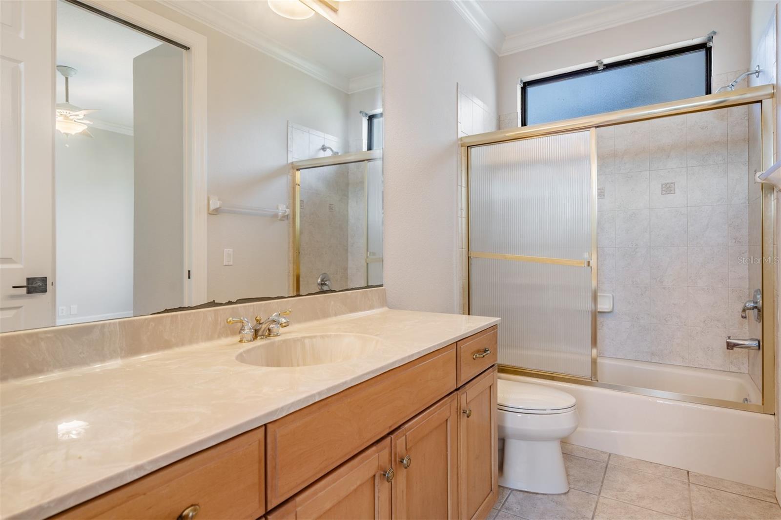 62 CENTRAL CT — photo 28