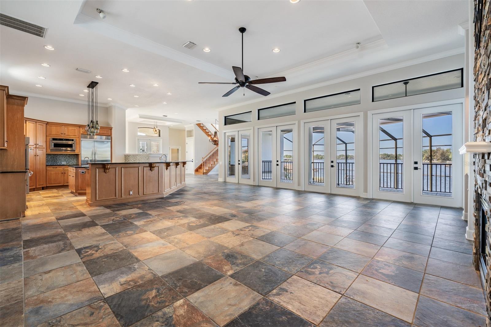 62 CENTRAL CT — photo 15