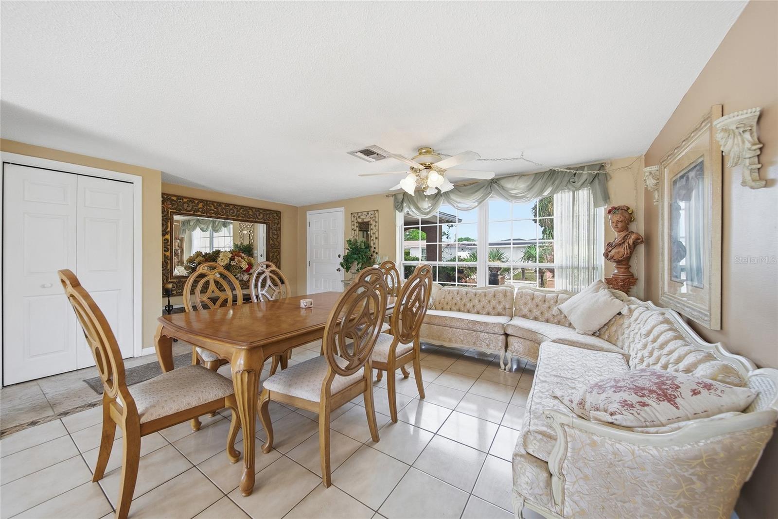 7140 ROCKWOOD DR — photo 4