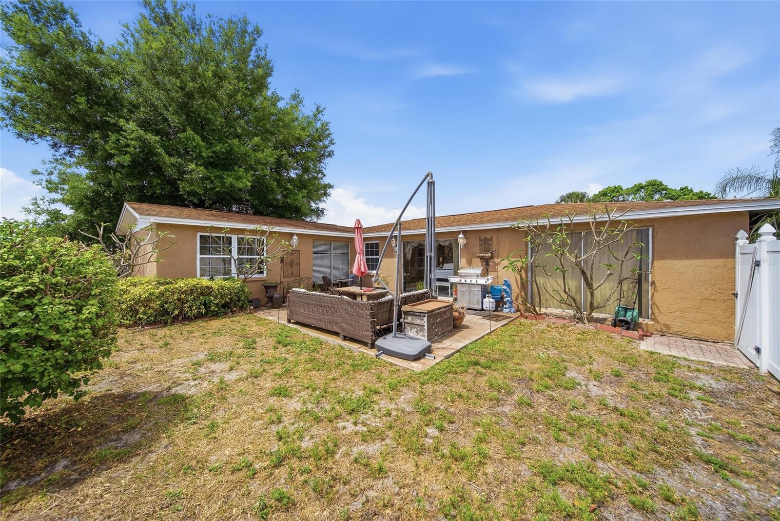 7140 ROCKWOOD DR — photo 25