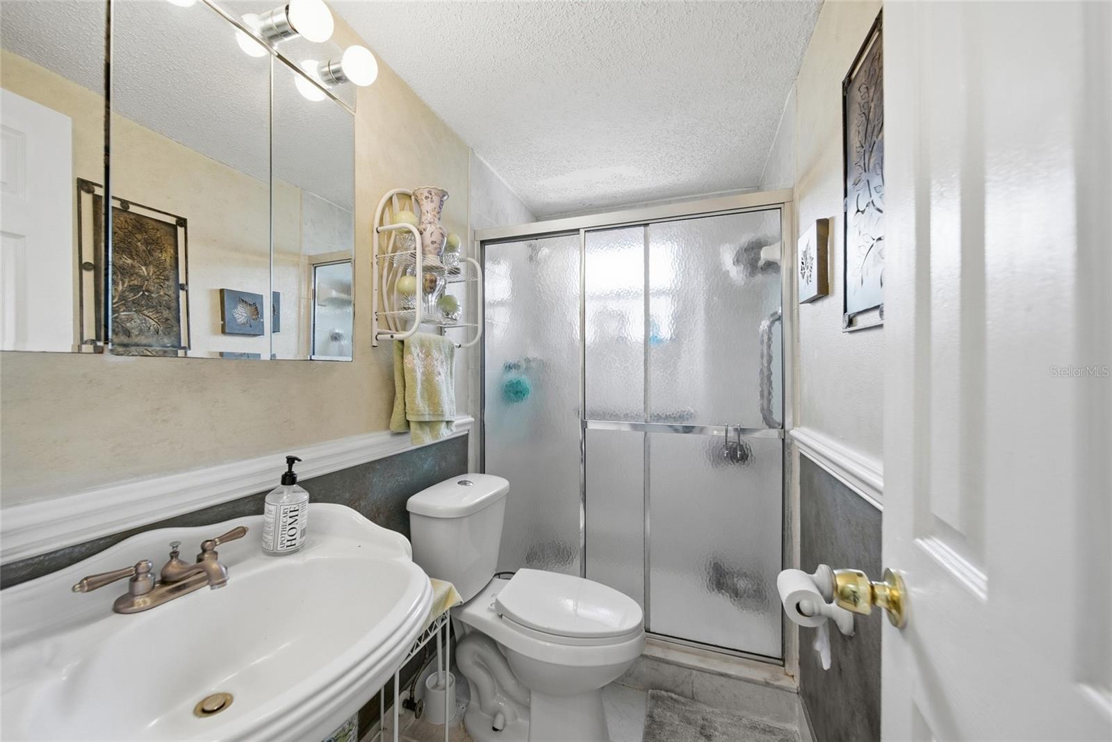 7140 ROCKWOOD DR — photo 16