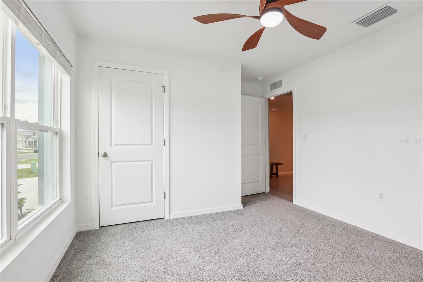 1804 TAHITIAN SUNRISE DR — photo 20