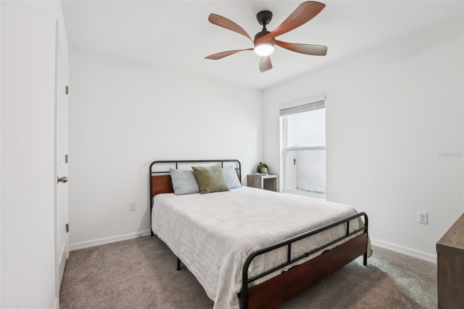 1804 TAHITIAN SUNRISE DR — photo 22