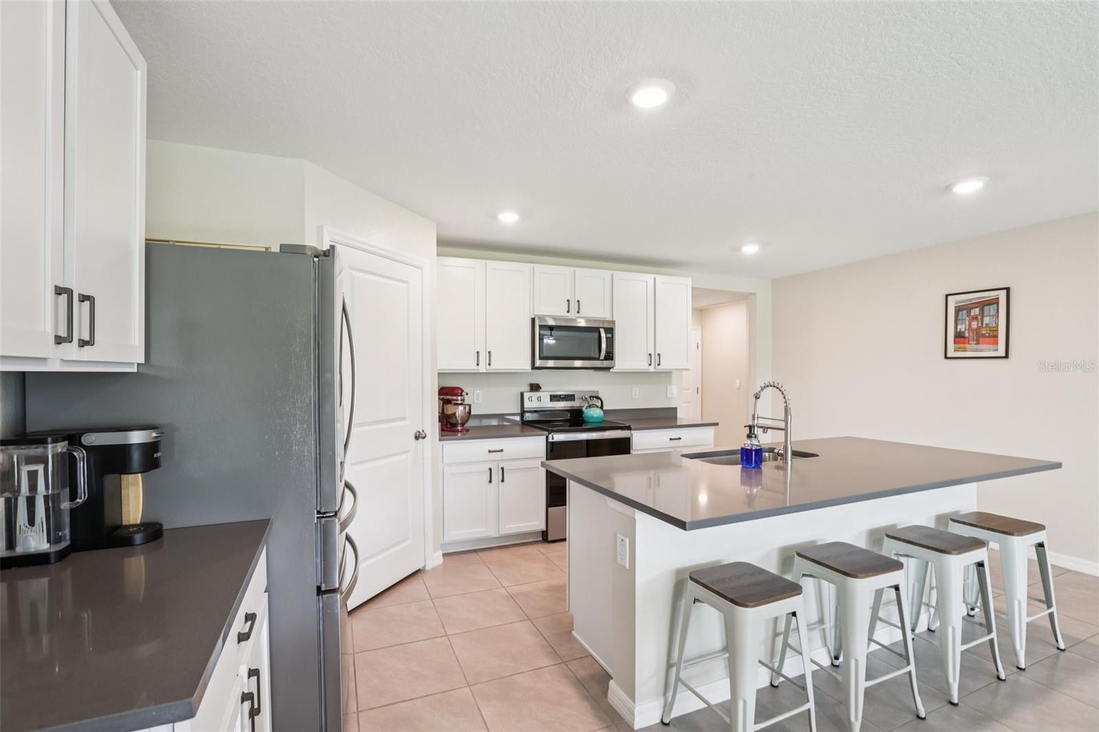1804 TAHITIAN SUNRISE DR — photo 14
