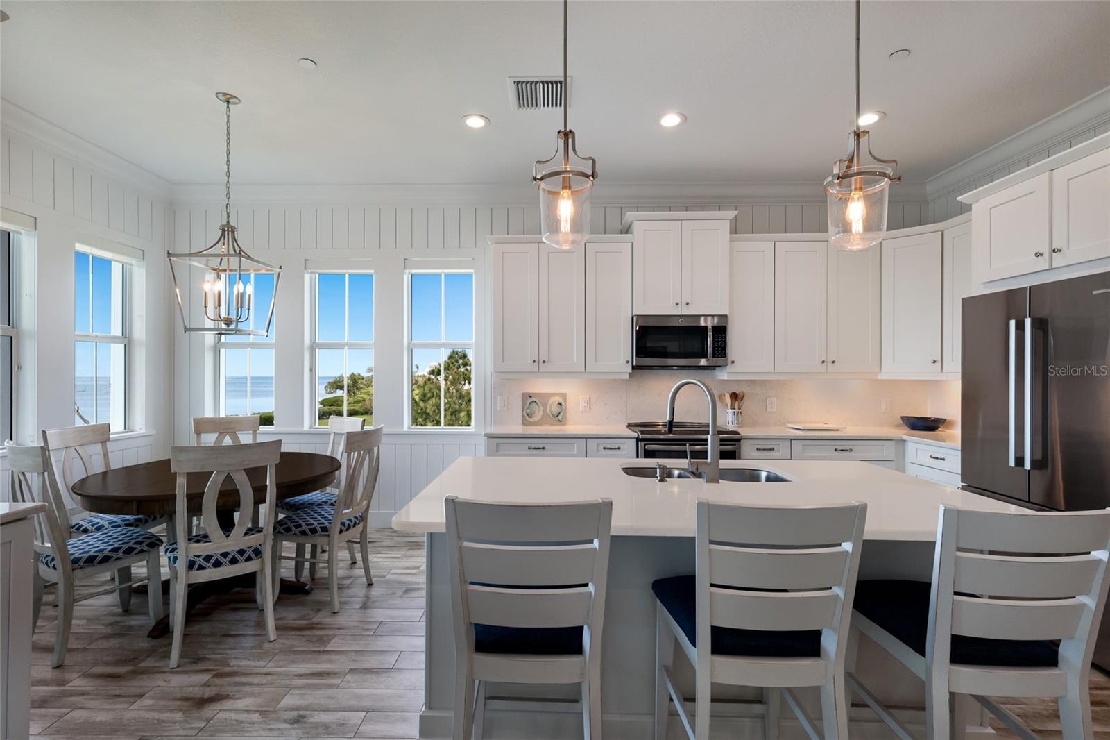 318 COMPASS POINT DR #202 — photo 12