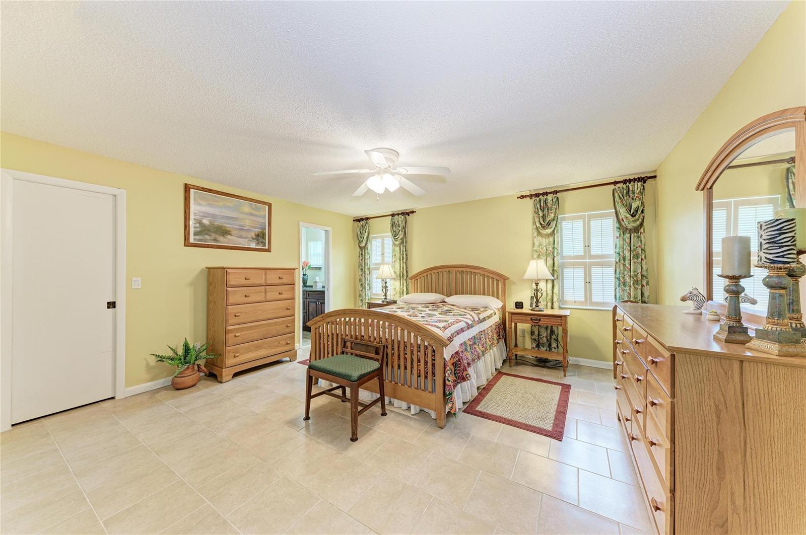 7160 FAIRWAY BEND CIR — photo 18